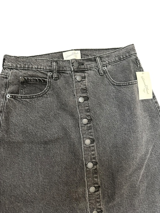 Universal Thread Black Snap-Front Denim Skirt size 10 New - Picture 3 of 6